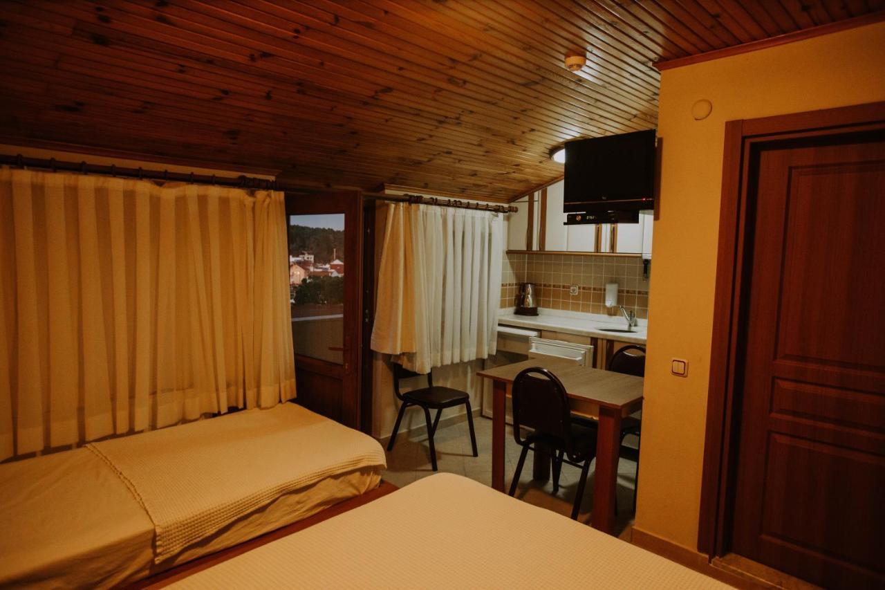 Erish Apart Hotel Керпе Экстерьер фото
